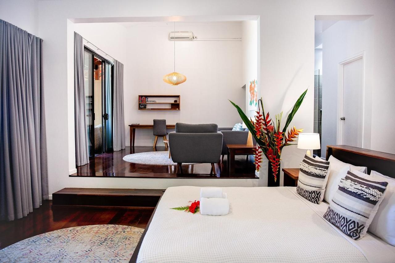 לוגנוויל Barrier Beach Resort (Adults Only) מראה חיצוני תמונה